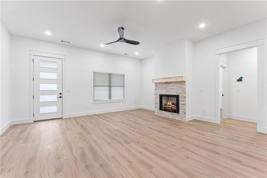 Preferred Lender credit up to $3K; Plus builder credit up to on Bella Vista - Metfield Golf Complex and Country Club in Arkansas - for sale on GolfHomes.com, golf home, golf lot