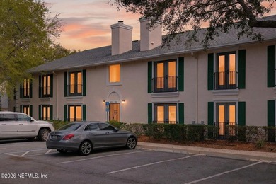 1500 SF 3 BR 2 BA end unit on the FIRST FLOOR rarely come on Windsor Parke Golf Club in Florida - for sale on GolfHomes.com, golf home, golf lot