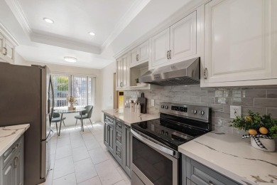 The Largest Single Story Condo in the Villages!  No Unit Above on Villages Golf and Country Club in California - for sale on GolfHomes.com, golf home, golf lot