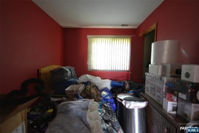 This beautiful 3-bedroom 2 bath end unit located on the golf on Minerals Golf Club in New Jersey - for sale on GolfHomes.com, golf home, golf lot