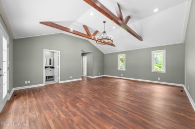 Spacious home, that has been meticulously maintained , located on Washington Yacht and Country Club in North Carolina - for sale on GolfHomes.com, golf home, golf lot