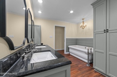 Spacious home, that has been meticulously maintained , located on Washington Yacht and Country Club in North Carolina - for sale on GolfHomes.com, golf home, golf lot