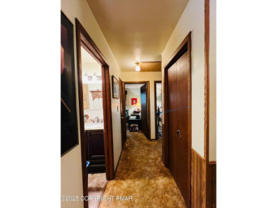 Welcome to this cozy 2-bedroom, 1-bath ranch home nestled in the on Pocono Farms Country Club in Pennsylvania - for sale on GolfHomes.com, golf home, golf lot