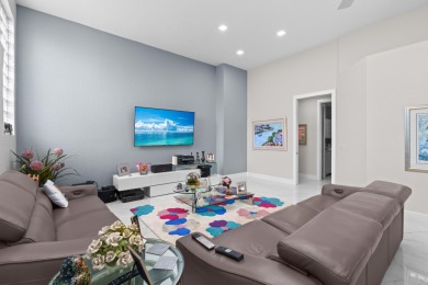 Priced to sell-MOVE IN READY 3 bed, 2 1/2 bath home with on Addison Reserve in Florida - for sale on GolfHomes.com, golf home, golf lot