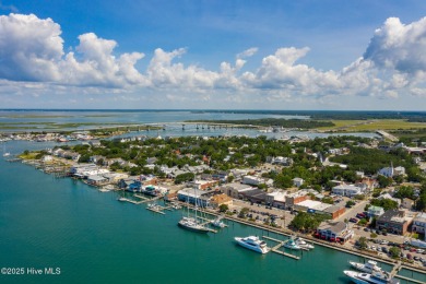 This updated, fully furnished 3-bedroom, 2-bath home in Beaufort on North River Club in North Carolina - for sale on GolfHomes.com, golf home, golf lot