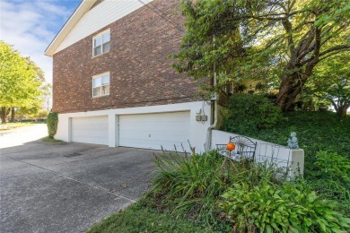 Step into this stunning 3-bedroom, 2-bath main level condo on Saint Clair Country Club in Illinois - for sale on GolfHomes.com, golf home, golf lot