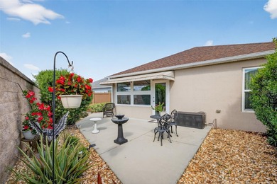 WONDERFUL CONCRETE and STUCCO 2/2 Cambridge Courtyard Villa with on Pennbrooke Fairways in Florida - for sale on GolfHomes.com, golf home, golf lot