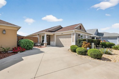 WONDERFUL CONCRETE and STUCCO 2/2 Cambridge Courtyard Villa with on Pennbrooke Fairways in Florida - for sale on GolfHomes.com, golf home, golf lot