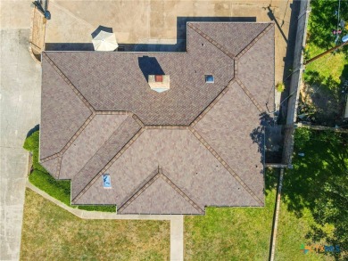 This three bedroom, two bath is on an oversized lot and located on Stonetree Golf Club in Texas - for sale on GolfHomes.com, golf home, golf lot