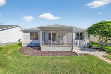 FABULOUS, METICULOUSLY-MAINTAINED, TURNKEY 3/2 Corpus Christi on The Links of Spruce Creek in Florida - for sale on GolfHomes.com, golf home, golf lot