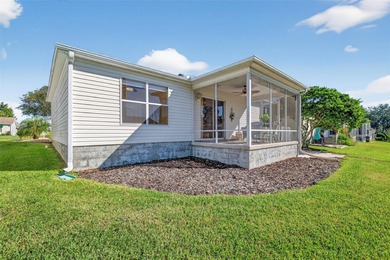 FABULOUS, METICULOUSLY-MAINTAINED, TURNKEY 3/2 Corpus Christi on The Links of Spruce Creek in Florida - for sale on GolfHomes.com, golf home, golf lot