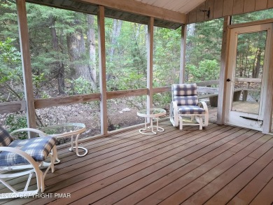Welcome to your dream retreat! This charming 3-bedroom on Split Rock Resort and Country Club in Pennsylvania - for sale on GolfHomes.com, golf home, golf lot
