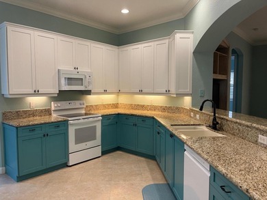 Just listed!  Gorgeous 3 bedroom/den/2 full bath/2 car garage on St. James Golf Club in Florida - for sale on GolfHomes.com, golf home, golf lot