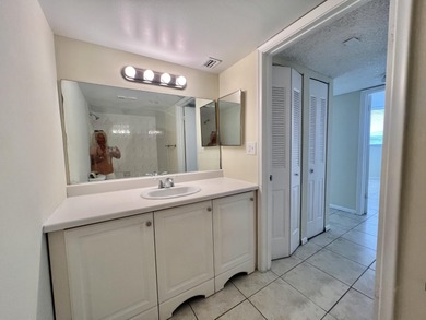 FOR SALE- 1bed 1Bath fourth floor condo. Unit rented until on The President Country Club in Florida - for sale on GolfHomes.com, golf home, golf lot