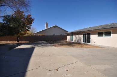 Beautiful things come in small packages and this 2 bedroom 2 on Spring Valley Lake Country Club in California - for sale on GolfHomes.com, golf home, golf lot