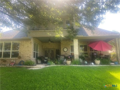 Wonderful country club location, custom built courtyard home on on Wildflower Country Club in Texas - for sale on GolfHomes.com, golf home, golf lot