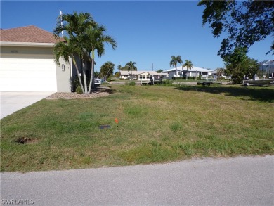 This lot is on a DIRECT ACCESS SAILBOAT CANAL This lot also has on Saint Andrews South Golf Club in Florida - for sale on GolfHomes.com, golf home, golf lot