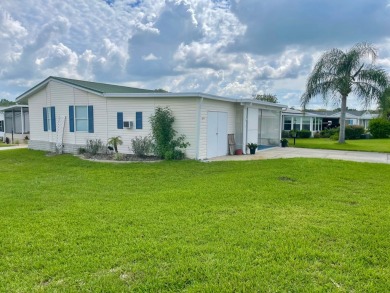 This 2 Bedroom, 2 Bath split floor plan is open and light and on Water Oak Country Club Estates in Florida - for sale on GolfHomes.com, golf home, golf lot