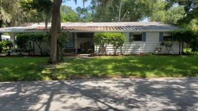 Large lovingly maintained fully furnished 2 bedroom 2 bath home on Tomoka Oaks Golf and Country Club in Florida - for sale on GolfHomes.com, golf home, golf lot