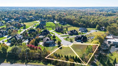 Build your dream home in one of Paducah's most desirable on  in Kentucky - for sale on GolfHomes.com, golf home, golf lot