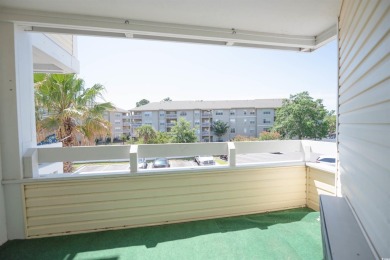 This NMB Golf and Tennis extra-large efficiency is an affordable on Possum Trot Golf Course in South Carolina - for sale on GolfHomes.com, golf home, golf lot