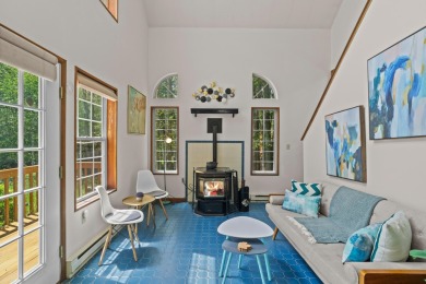 Step into this bright and beautifully styled 3-bedroom, 2-bath on Pocono Farms Country Club in Pennsylvania - for sale on GolfHomes.com, golf home, golf lot