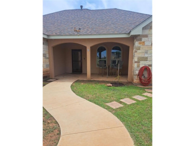 Beautiful 2016 built corner home on 3 lots with a central on Sweetwater Country Club in Texas - for sale on GolfHomes.com, golf home, golf lot