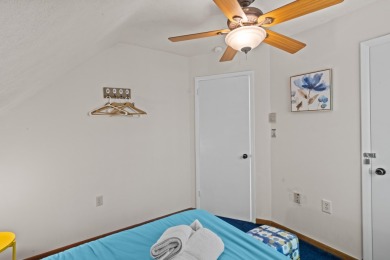 Step into this bright and beautifully styled 3-bedroom, 2-bath on Pocono Farms Country Club in Pennsylvania - for sale on GolfHomes.com, golf home, golf lot
