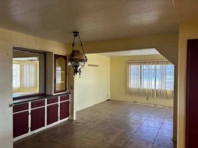 A place to call Home! Come see this two-bedroom, two bathrooms on Colonial Country Club in California - for sale on GolfHomes.com, golf home, golf lot
