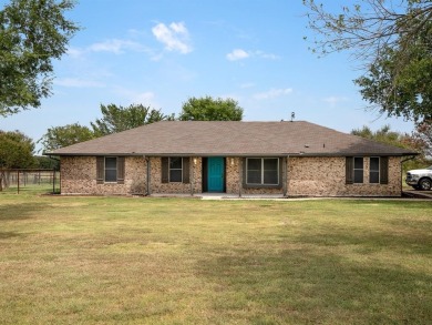 Welcome to your dream country paradise! This beautiful on Stone River Golf Club in Texas - for sale on GolfHomes.com, golf home, golf lot