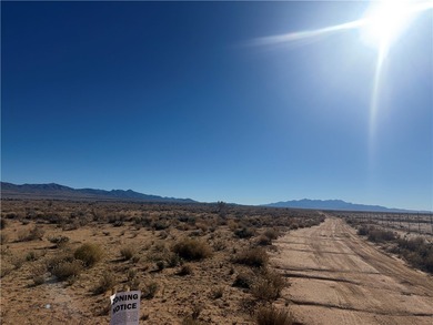 Welcome to the desired mountain Vistas! Build your own desert on Valle Vista Golf Course in Arizona - for sale on GolfHomes.com, golf home, golf lot