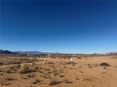 Welcome to the desired mountain Vistas! Build your own desert on Valle Vista Golf Course in Arizona - for sale on GolfHomes.com, golf home, golf lot