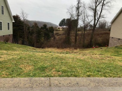Here is the chance to build your home in the popular Deer Trace on Country Club of Bristol in Tennessee - for sale on GolfHomes.com, golf home, golf lot