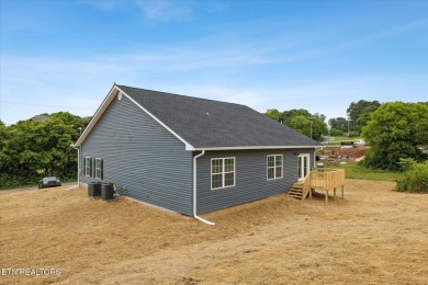 Stunning New Construction Home Near Patriot Hill Golf Course! on Patriot Hills Golf Club in Tennessee - for sale on GolfHomes.com, golf home, golf lot