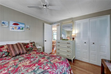 This smart SPLIT FLOOR PLAN, well maintained double wide on Maple Leaf Golf and Country Club in Florida - for sale on GolfHomes.com, golf home, golf lot