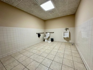 Premier Investment Opportunity in Leitchfield, KY An on Legacy Golf Course in Kentucky - for sale on GolfHomes.com, golf home, golf lot