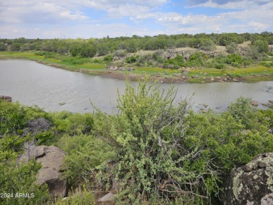 Look no further! Discover this unique find in the White on Juniper Ridge R.V. Golf Resort in Arizona - for sale on GolfHomes.com, golf home, golf lot