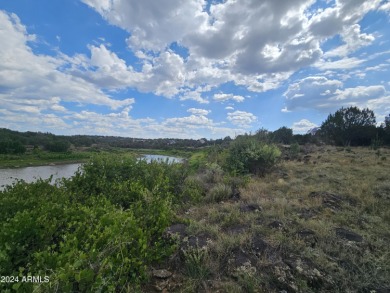 Look no further! Discover this unique find in the White on Juniper Ridge R.V. Golf Resort in Arizona - for sale on GolfHomes.com, golf home, golf lot