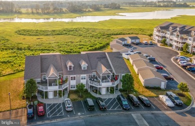 Enjoy the convenience of 1st floor living from this 2 bedroom, 2 on Bethany Bay Golf Club in Delaware - for sale on GolfHomes.com, golf home, golf lot