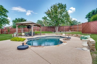 Living is easy in this wonderful one-story home in desirable on Oakmont Country Club in Texas - for sale on GolfHomes.com, golf home, golf lot