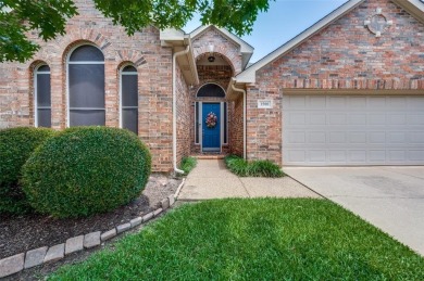 Living is easy in this wonderful one-story home in desirable on Oakmont Country Club in Texas - for sale on GolfHomes.com, golf home, golf lot
