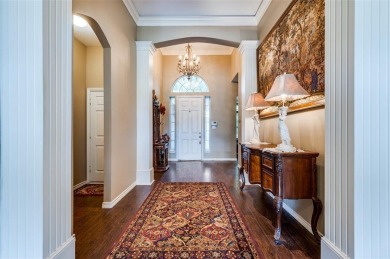 Living is easy in this wonderful one-story home in desirable on Oakmont Country Club in Texas - for sale on GolfHomes.com, golf home, golf lot