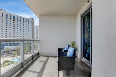 Stunning Furnished Luxury 2 Bedroom/2 Bath Condo at Turnberry on Las Vegas Country Club in Nevada - for sale on GolfHomes.com, golf home, golf lot