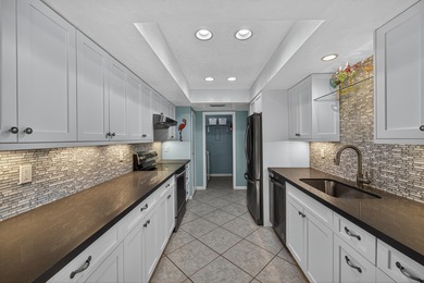 Beautiful 3 Bedroom, 3.5 Bath Condo in Deer Creek Country on Deer Creek Golf Club in Florida - for sale on GolfHomes.com, golf home, golf lot