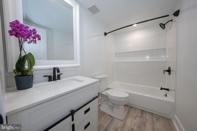 Just available! An exquisite, bright and cheery, one-bedroom on Glenhardie Country Club in Pennsylvania - for sale on GolfHomes.com, golf home, golf lot