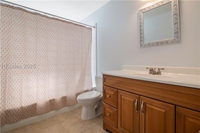 Charming 3BR/3.5BA single-family home in sought-after Shipyard on Shipyard Golf Club in South Carolina - for sale on GolfHomes.com, golf home, golf lot