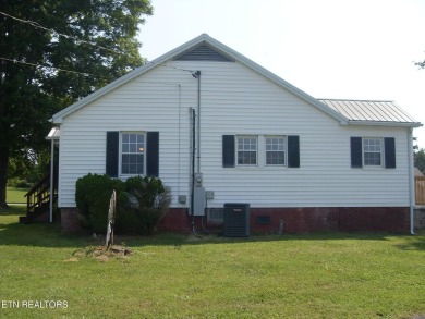 This 1 level home is a great mix of old and new.  The original on Three Ridges Golf Course in Tennessee - for sale on GolfHomes.com, golf home, golf lot