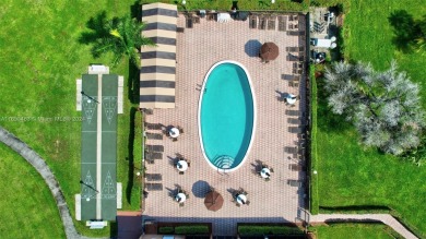 Perfect meticulously maintained 2-bedroom 2-bath corner unit on Sunrise Lakes Phase III in Florida - for sale on GolfHomes.com, golf home, golf lot