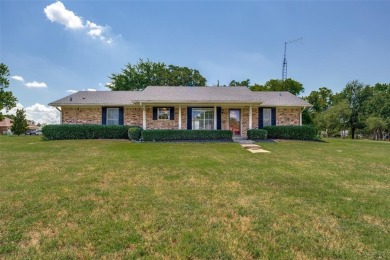 THIS IS A TOTAL STEAL! Lake Kiowa is a booming HOT SPOT & you on Lake Kiowa Golf Course in Texas - for sale on GolfHomes.com, golf home, golf lot