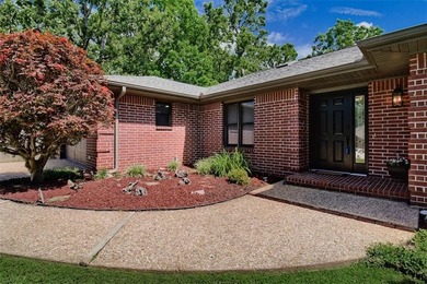 This 3,078 s.f.  home offers a quiet setting with a large on Bella Vista Country Club - Scottsdale in Arkansas - for sale on GolfHomes.com, golf home, golf lot